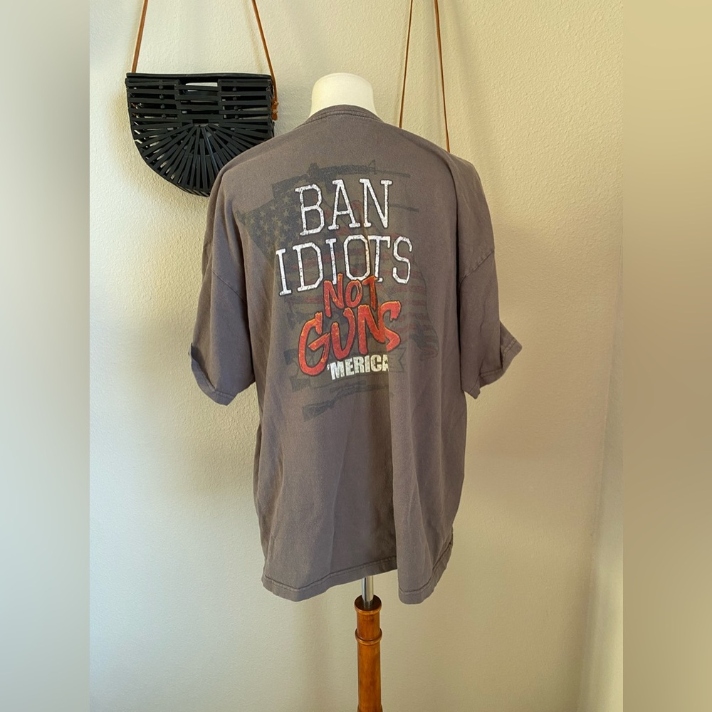 Delta Ban Idiots Not Guns Short Sleeve Shirt T-Shirt, Size 2XL